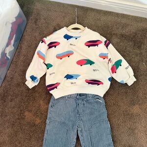 Zara Cream Sweatshirt with Multicolor Skateboard Prints